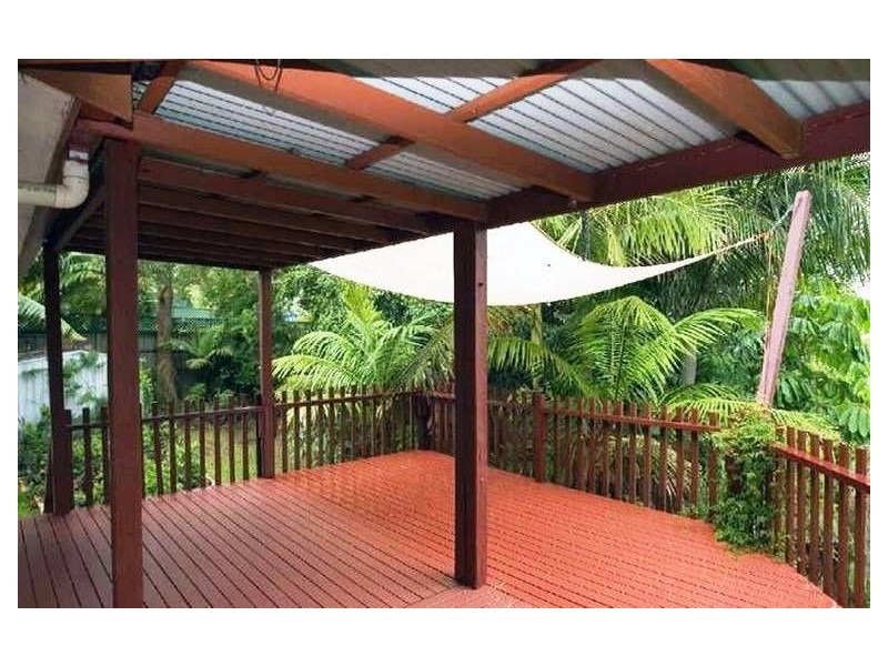 13 Jilpangi Crescent, Ashmore QLD 4214