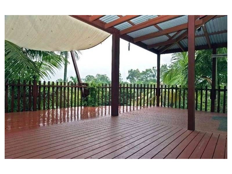 13 Jilpangi Crescent, Ashmore QLD 4214