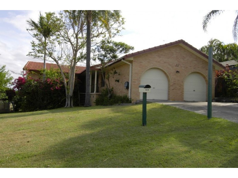 32 Pinkwood Drive, Ashmore QLD 4214