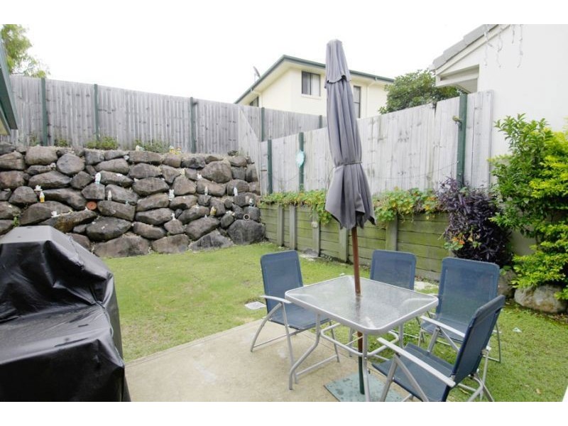 37 Clear River Blvd, Ashmore QLD 4214