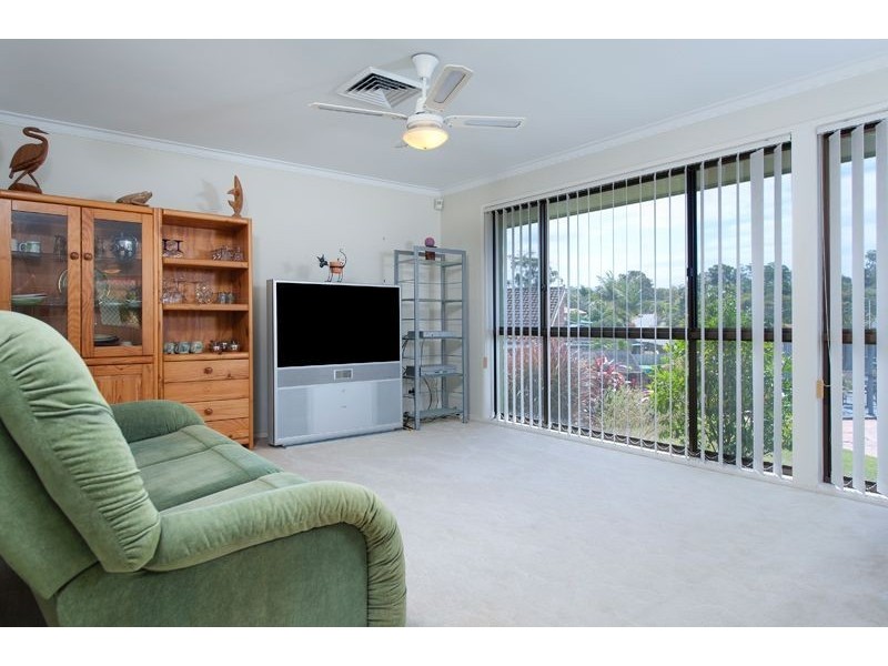 12 Palona Place, Ashmore QLD 4214