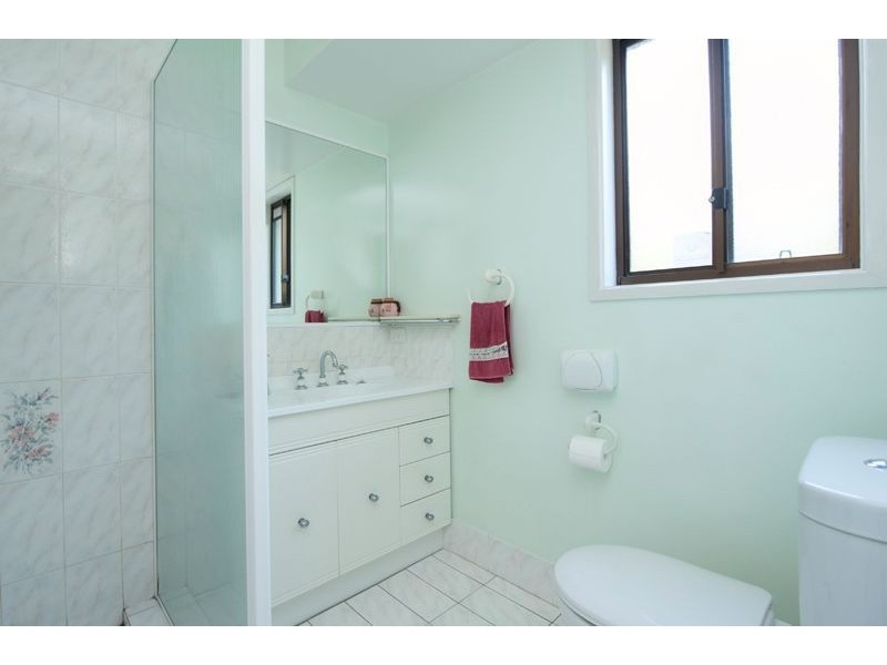 12 Palona Place, Ashmore QLD 4214