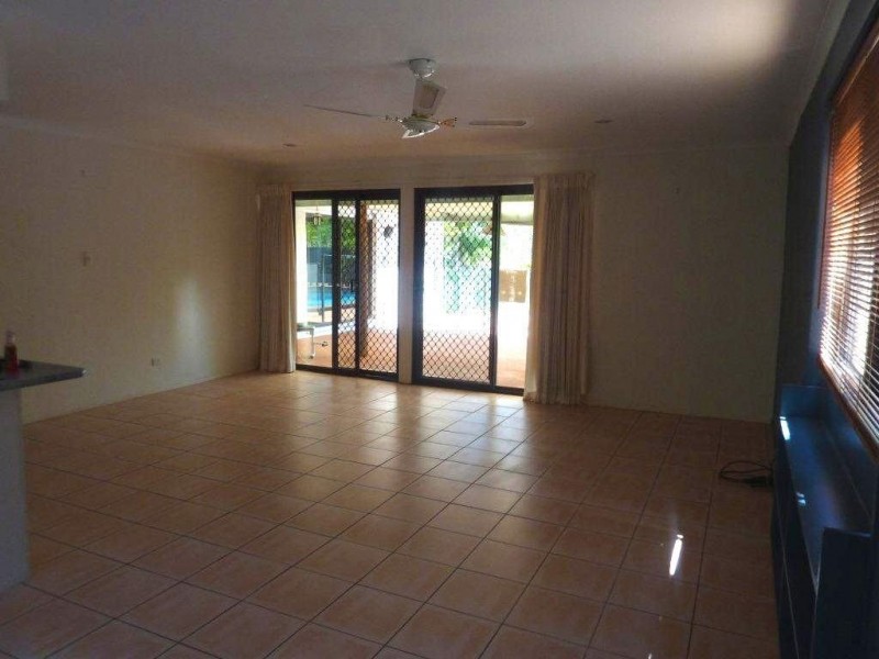 337 Ashmore Road, Benowa QLD 4217