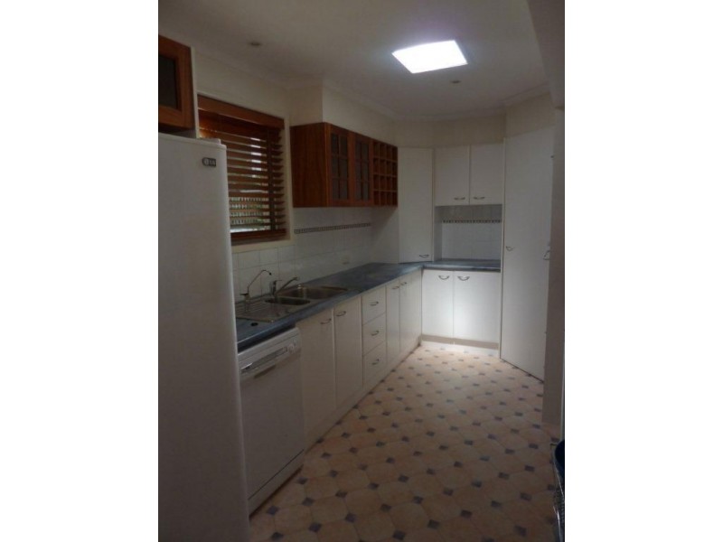 337 Ashmore Road, Benowa QLD 4217