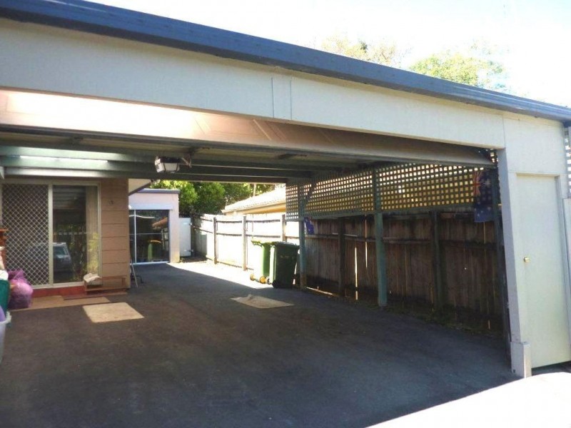 337 Ashmore Road, Benowa QLD 4217