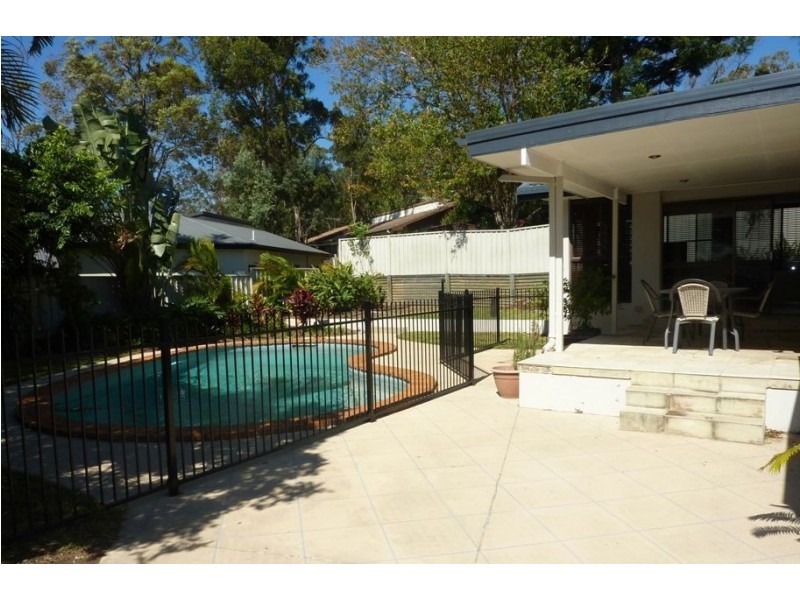 3 Lillian Crescent, Ashmore QLD 4214