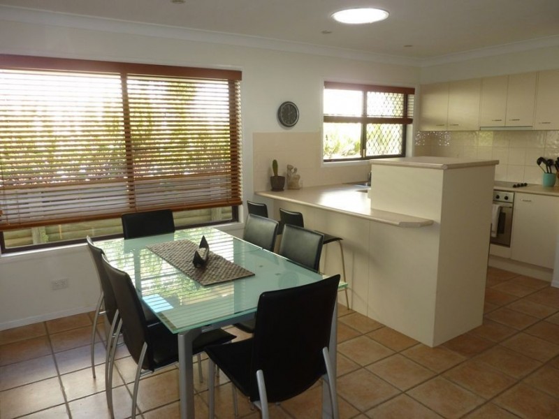 3 Lillian Crescent, Ashmore QLD 4214