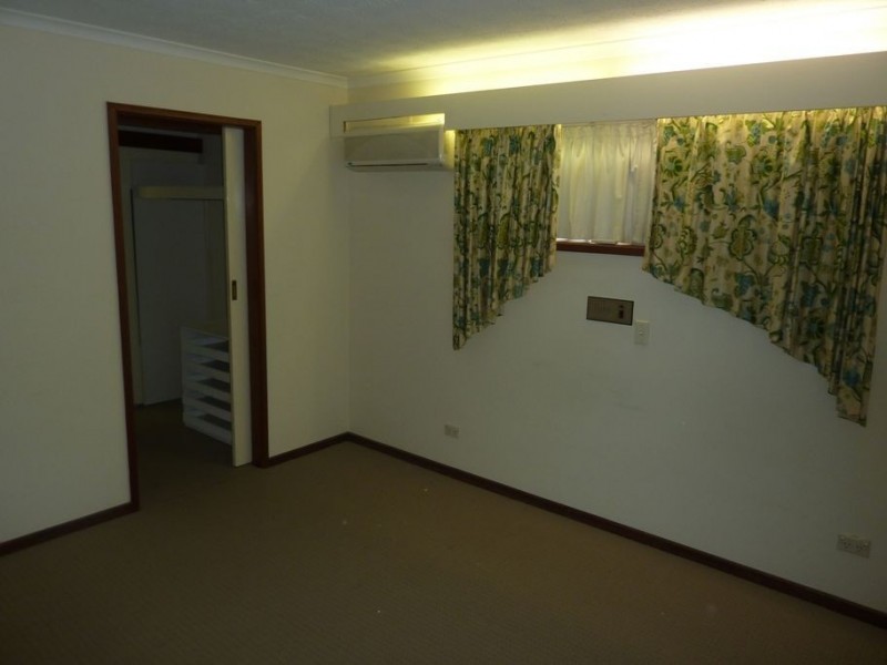 5 Sunvalley Drive, Ashmore QLD 4214