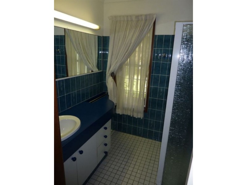 5 Sunvalley Drive, Ashmore QLD 4214