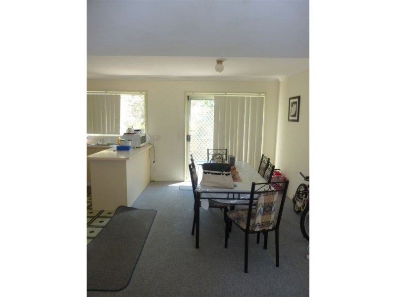 6/13 Brown Street, Labrador QLD 4215