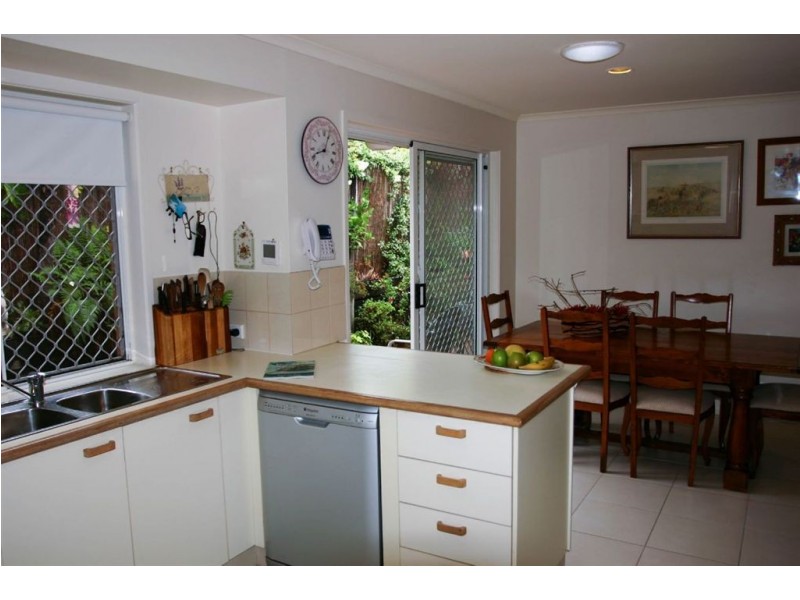 14/10 Hosea Street, Southport QLD 4215