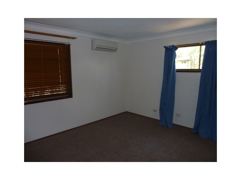 7 Kittani Crescent, Ashmore QLD 4214