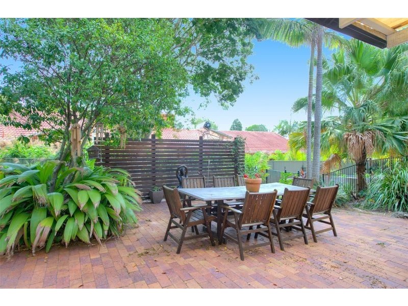9 Ainsley Avenue, Ashmore QLD 4214