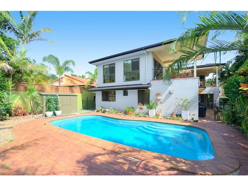 9 Ainsley Avenue, Ashmore QLD 4214
