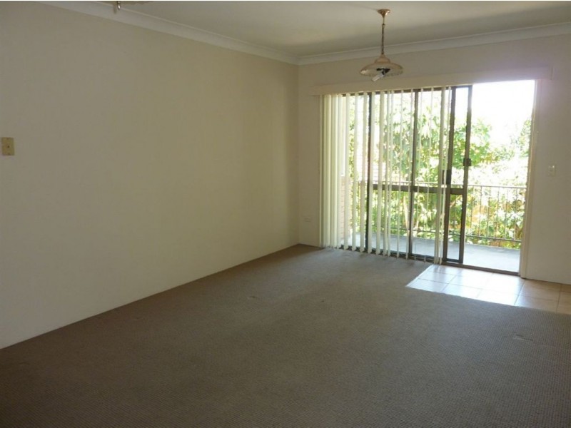 5/111 High Street, Southport QLD 4215