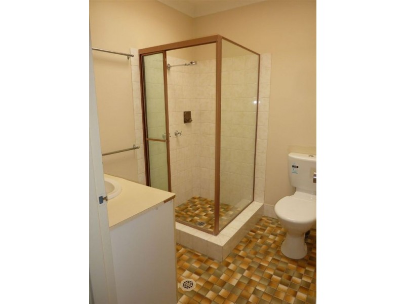 5/111 High Street, Southport QLD 4215