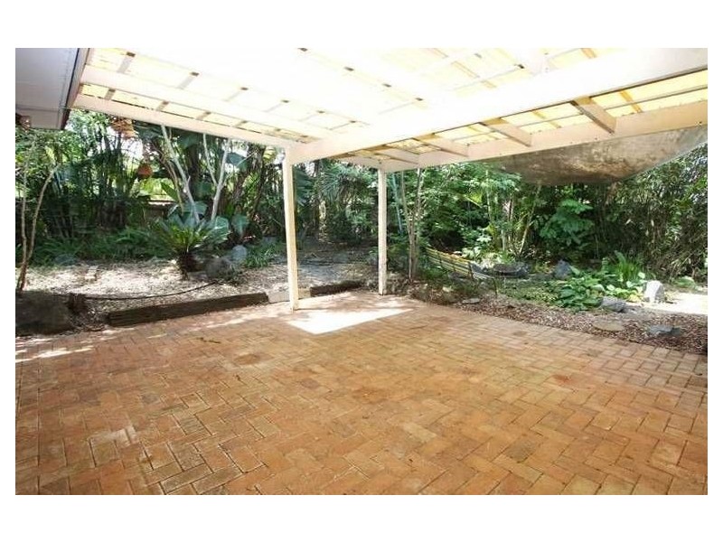 23 Tumbarumba Avenue, Ashmore QLD 4214