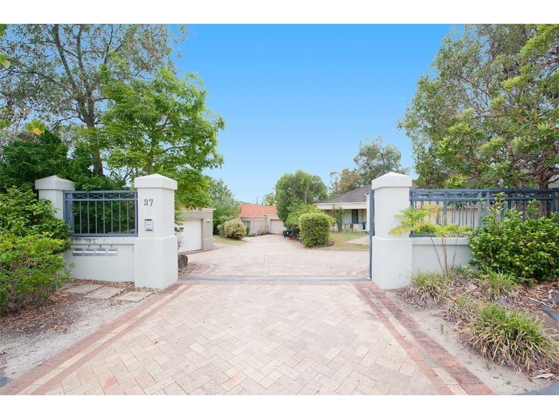 37A Abby Crescent, Ashmore QLD 4214