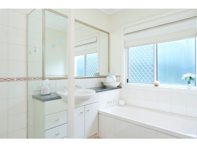 37A Abby Crescent, Ashmore QLD 4214