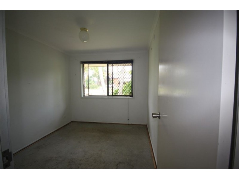 1 Carool Court, Ashmore QLD 4214