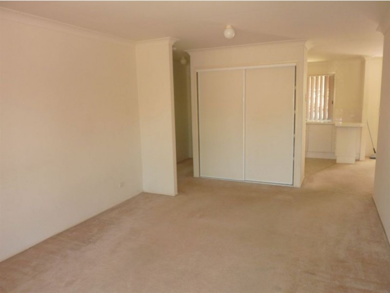 13/20 Golden Palms Court, Ashmore QLD 4214