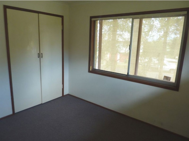 207 Cotlew Street, Ashmore QLD 4214