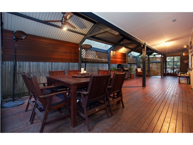 10 Moora Street, Ashmore QLD 4214