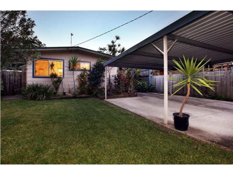 10 Moora Street, Ashmore QLD 4214