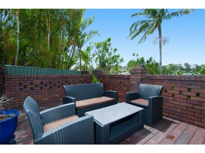 54 Kallaroo Crescent, Ashmore QLD 4214