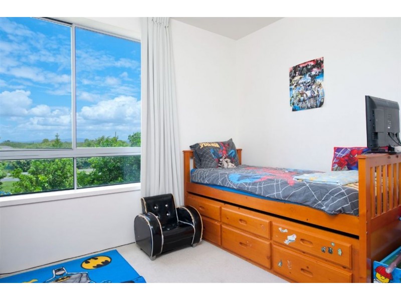 338/3 Pendraat Parade, Hope Island QLD 4212