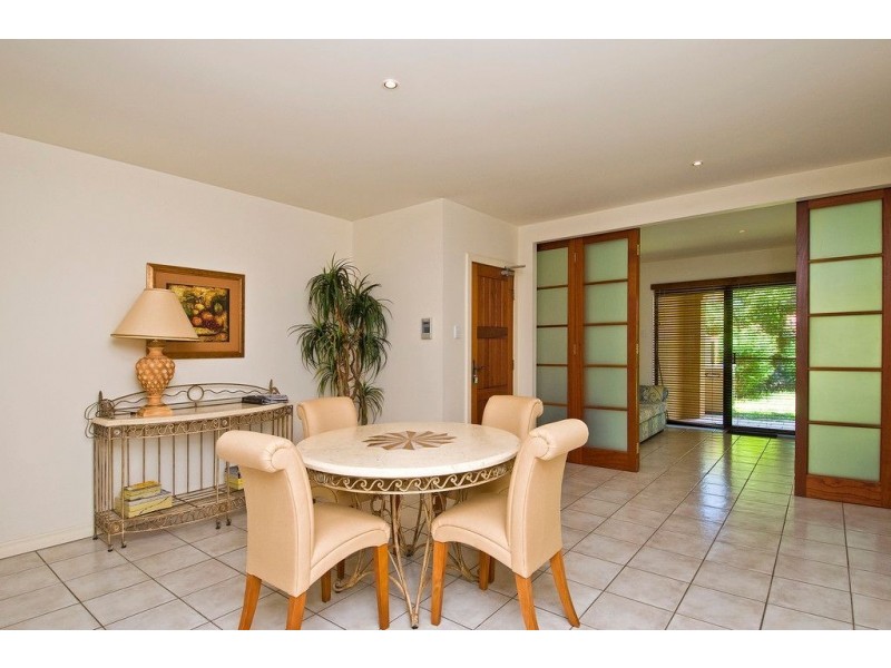 3252 Palladian Drive, Hope Island QLD 4212