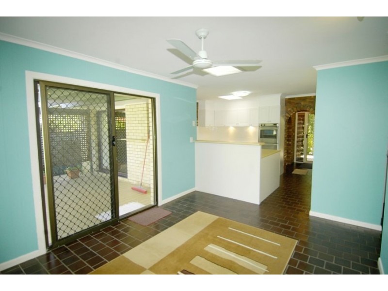 11 Rumbalara Street, Ashmore QLD 4214