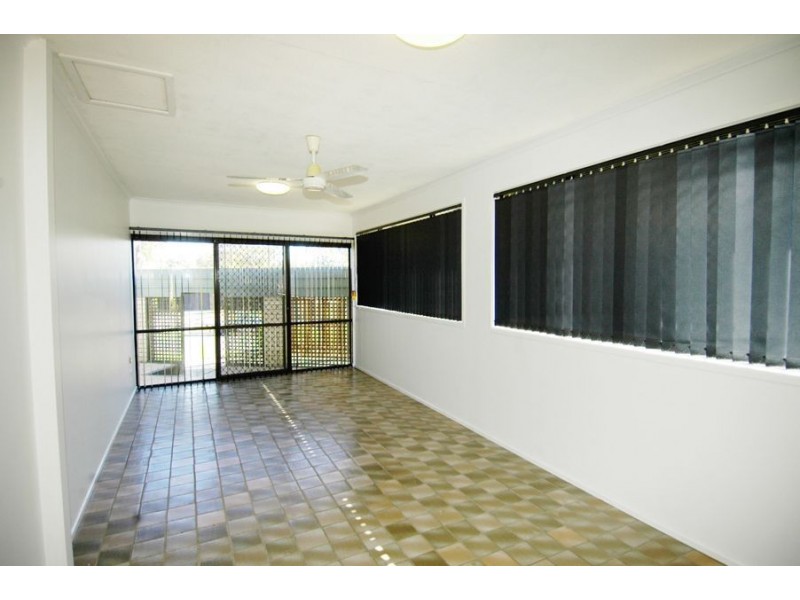 11 Rumbalara Street, Ashmore QLD 4214