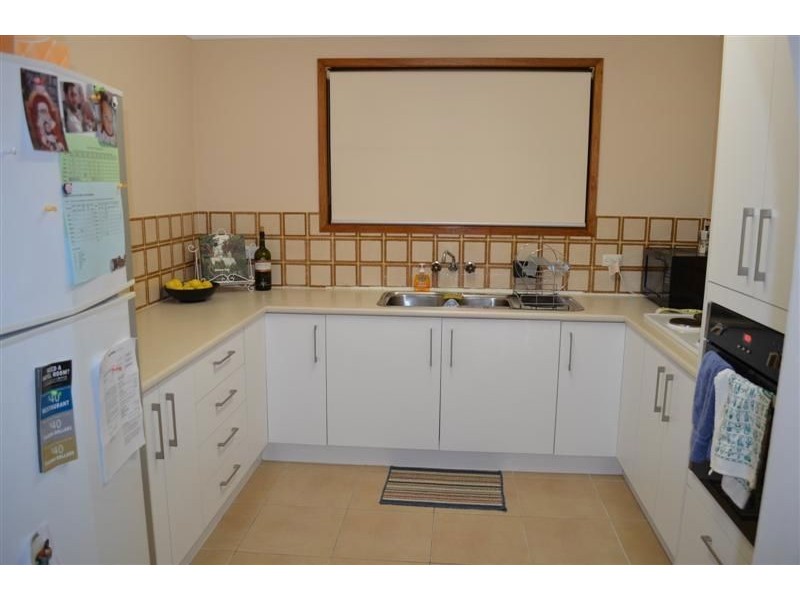 3 Boxthorn Street, Ashmore QLD 4214