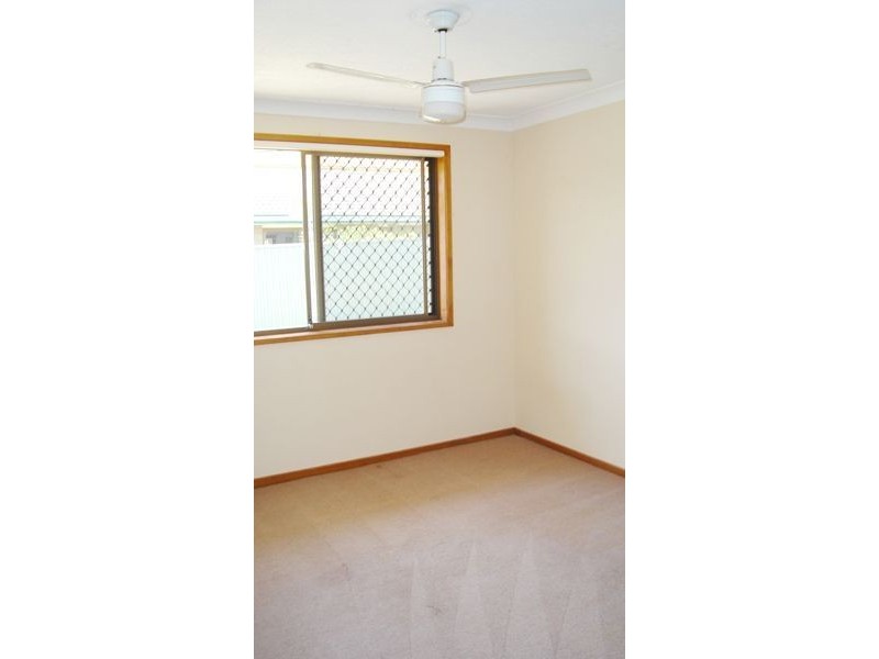 3 Boxthorn Street, Ashmore QLD 4214