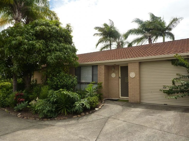 1/11 Jean Street, Labrador QLD 4215