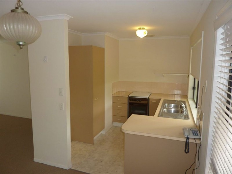 1/11 Jean Street, Labrador QLD 4215