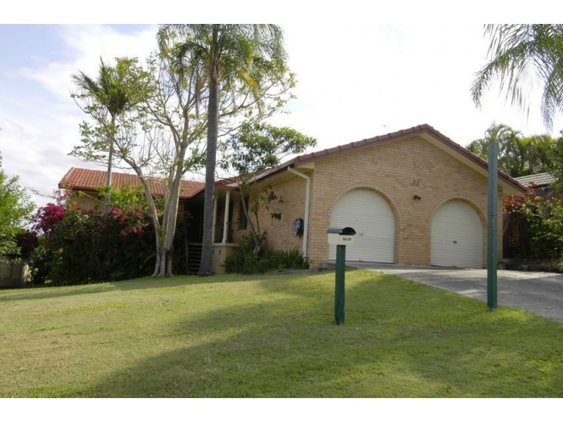 32 Pinkwood Drive, Ashmore QLD 4214