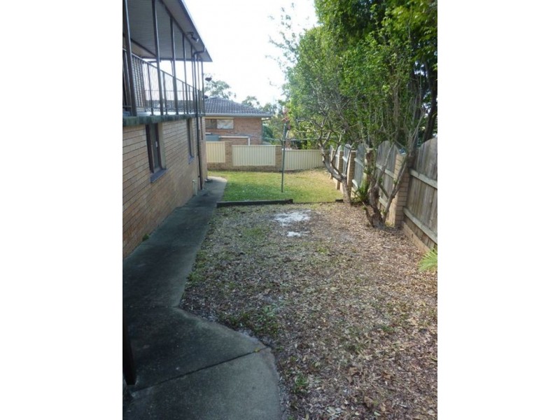 32 Pinkwood Drive, Ashmore QLD 4214