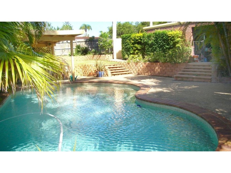 24 Kallaroo Crescent, Ashmore QLD 4214