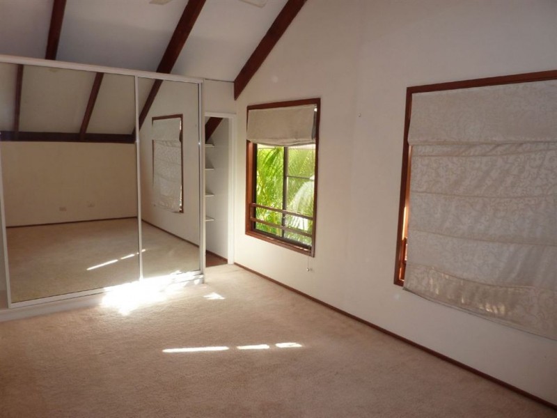 2/30 Corunna Crescent, Ashmore QLD 4214