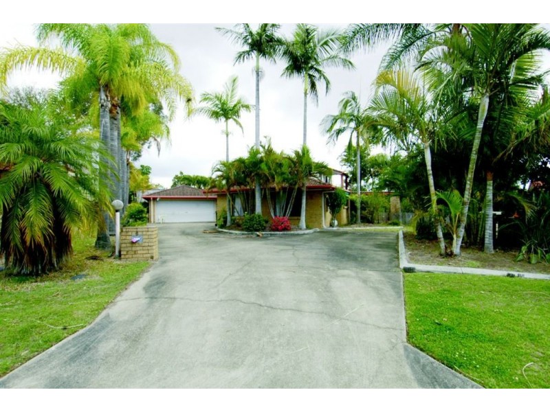 6 Paruna Place, Ashmore QLD 4214