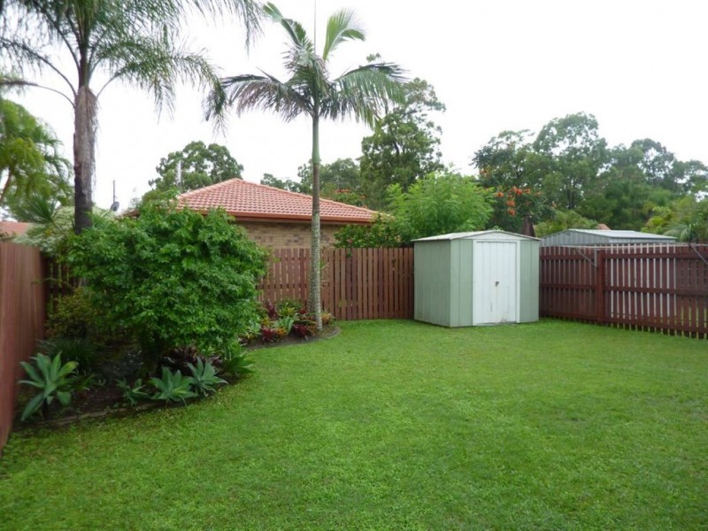 2/49 Galloway Drive, Ashmore QLD 4214