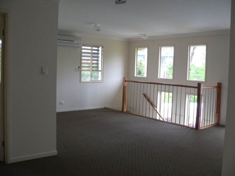 1/27 McCowan Street, Ashmore QLD 4214