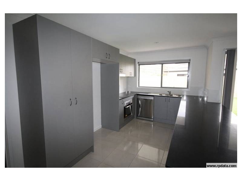 5 Picnic Place, Canungra QLD 4275