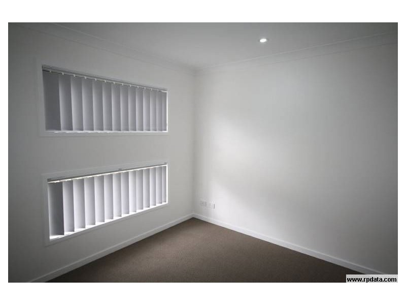 5 Picnic Place, Canungra QLD 4275