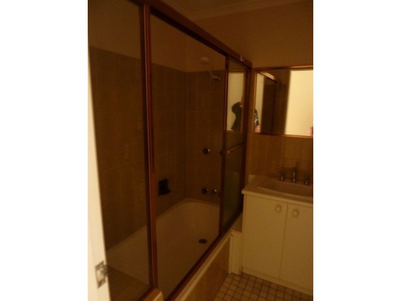 10/34-36 Queen Street, Southport QLD 4215