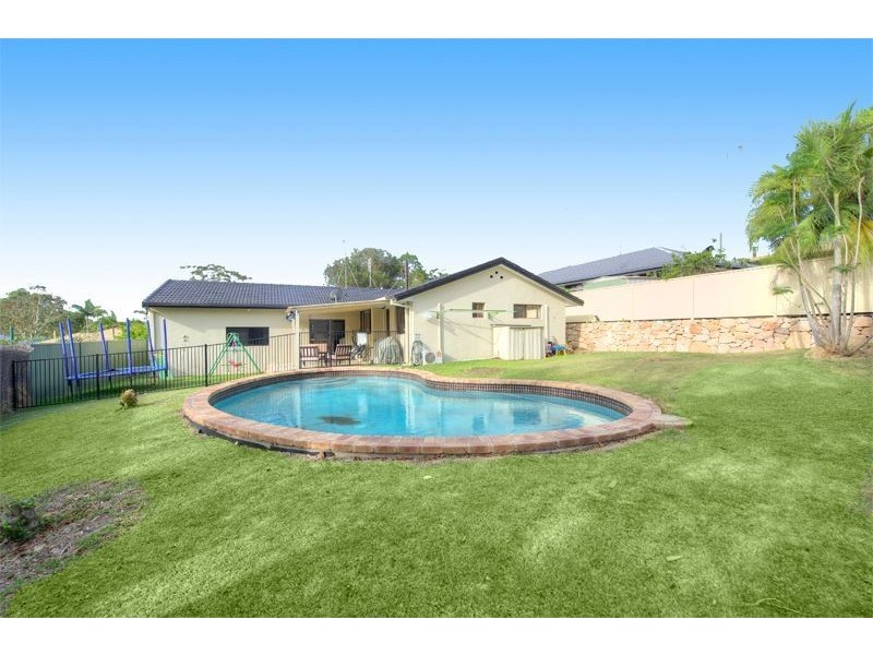 44 Pinkwood Drive, Ashmore QLD 4214