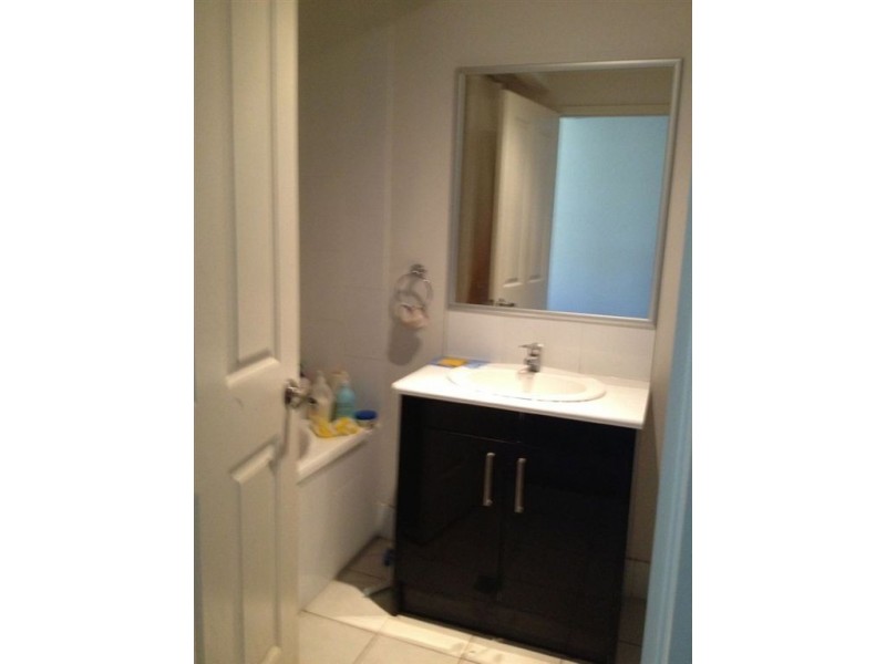 2b Sirius Court, Molendinar QLD 4214