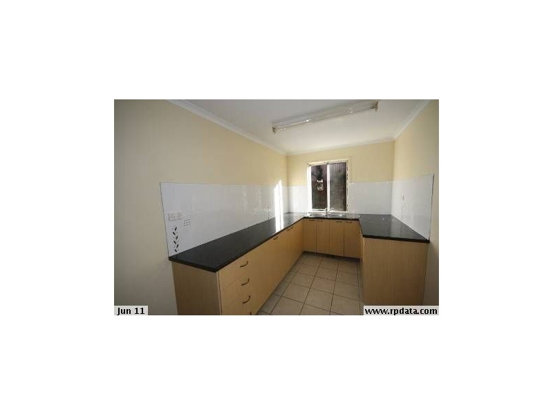 21 Lara Avenue, Southport QLD 4215